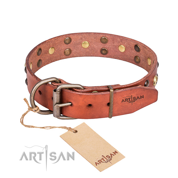 Leather dog collar with smoothed edges for pleasant everyday outing